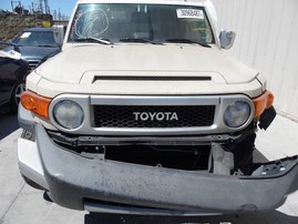 2008 TOYOTA FJ CRUISER TAN 4.0L AT 4WD Z17821